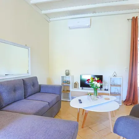 אגיוס גיורגיוס Villa Serenita מראה חיצוני תמונה